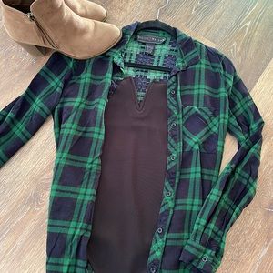Black and Green Button Down Tunic
